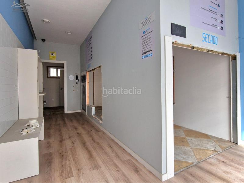 Foto 4b7b733a-eed0-4598-8c92-ad553170cda8. Rent business premise in Sagrada Familia Coruña (A)
