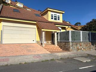 Location Chalet  Calle maruja mallo. Magnifico chalet pareado en a zapateira montegolf  5 dormitorios