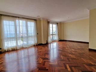 Location Duplex  Paseo ronda. Confort y accesibilidad en riazor
