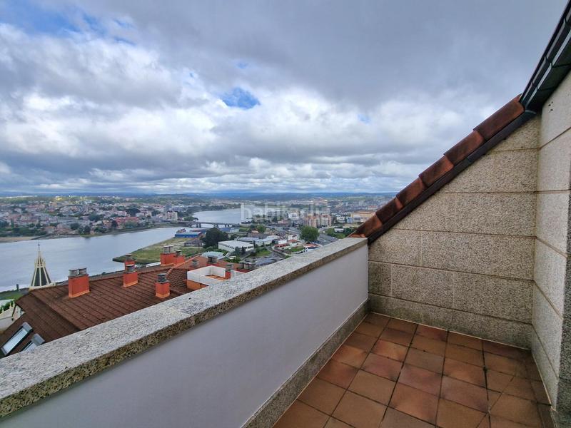 Foto a3fa63bf-0a0e-46f5-9243-ca3a80df1efa. Lloguer àtic amb calefacció aparcament piscina a Coruña (A)