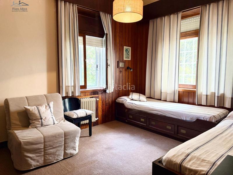 Foto 6a36fddf-7209-4c6d-ac02-0126347e1f1f. Xalet amb aparcament a Perillo Oleiros