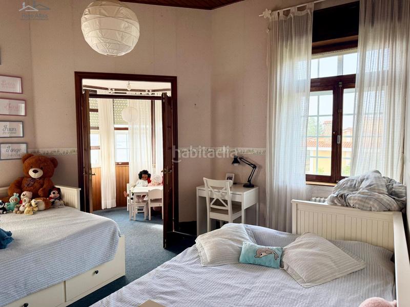 Foto c243dd44-03ae-44c3-a06d-bcf517fddf74. Xalet amb aparcament a Perillo Oleiros