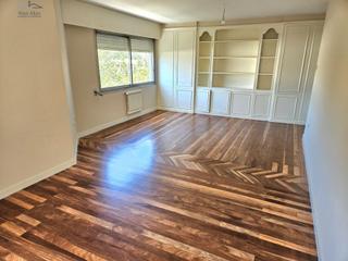 Affitto Appartamento  Calle m luisa duran marquina. Zona estadio riazor, totalmente exterior, 4 dormitorios, con gar