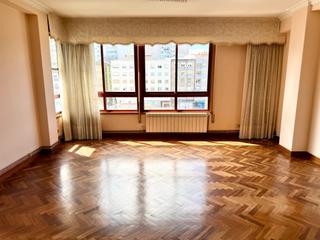 Pis  Avenida mallos. Avenida mallos  4 dormitorios con trastero  141,00 m2  todo exte