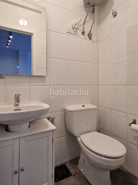 Foto 3dee7094-bd42-4fe2-8c72-111b868ac137. Location local commercial dans Monte Alto - Zalaeta - Atocha Coruña (A)