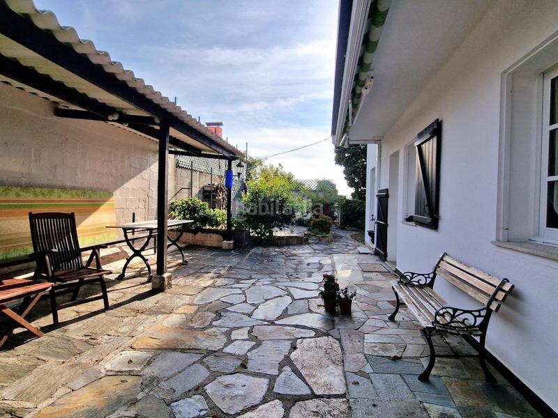 Foto 2eeeb756-1b0f-489d-a935-2c9e04eea546. Casa  con vista a la playa gandarío en Bergondo
