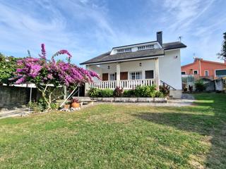 Maison à Bergondo. Casa con vista a la playa gandarío