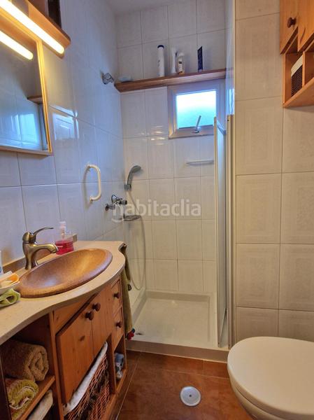 Foto c055fb35-1045-4edf-b056-01d3f7ea794e. Casa  con vista a la playa gandarío en Bergondo