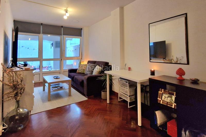 Foto 44748bed-f84a-4ab8-a397-314af13a79ca. Apartament amb calefacció a Ensanche Coruña (A)