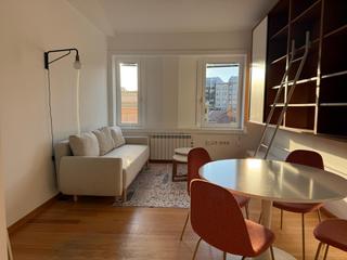 Location Appartement  Calle torre. Apartamento con encanto en monte alto  techos altos!!! estado im