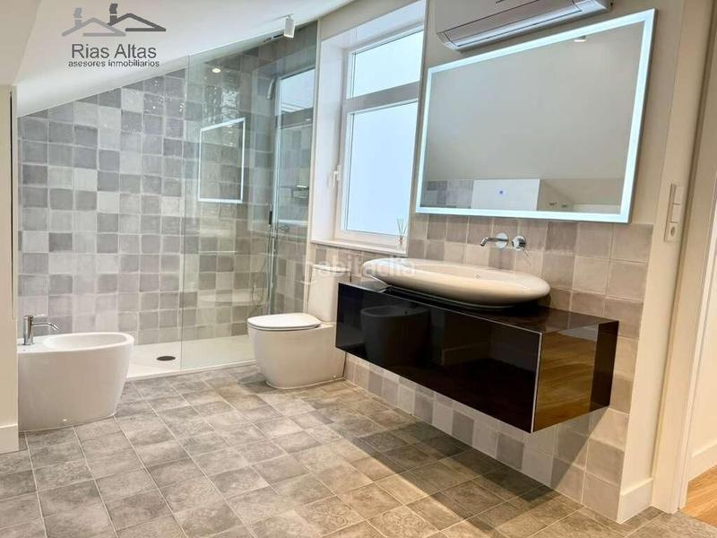 Foto ffc7941d-b357-4aab-b732-208b6f61dd96. Appartement dans Ensanche Coruña (A)