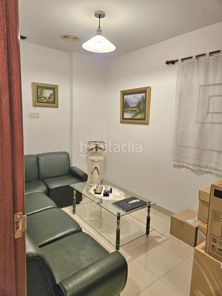 Foto b7d00d50-8caa-43cd-9d6a-21ff1ed68007. Location local commercial dans Riazor - Visma Coruña (A)