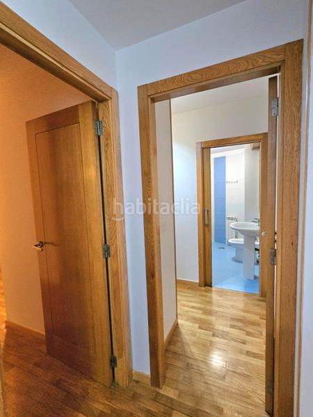 Foto 058b05c1-6da2-437a-bd13-4273b4e0b41b. Piso  en villarrodis, en Oseiro Arteixo