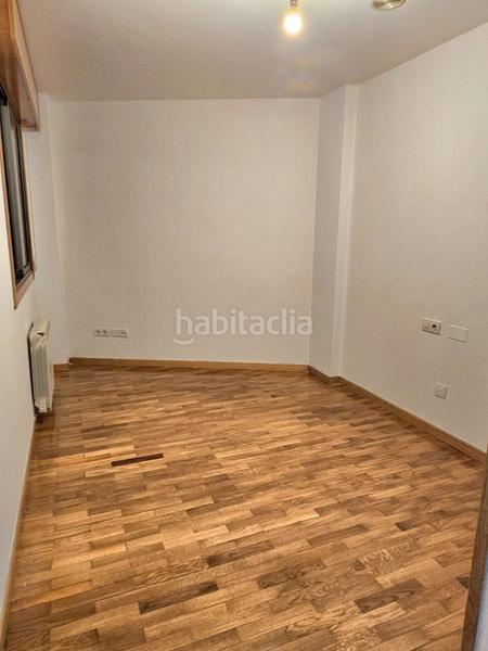 Foto f82a906f-1743-4e34-9c9e-44a5146f4e53. Piso  en villarrodis, en Oseiro Arteixo