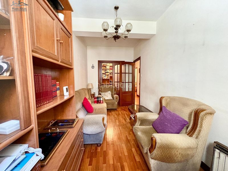 Foto e9d34fd1-70f8-4f36-af90-d2328415fd33. Pis a Os Mallos Coruña (A)