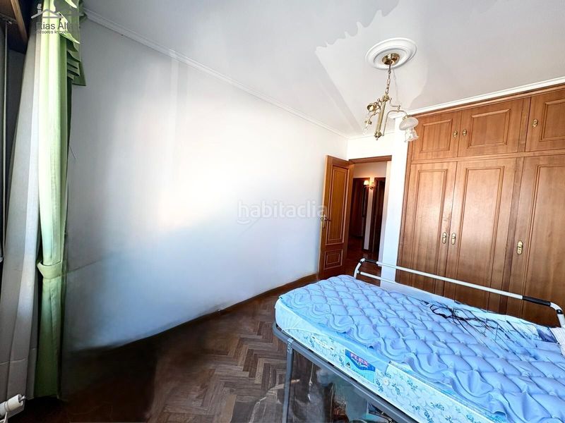 Foto ef1df8fa-4d61-4938-9e89-da240be5da33. Pis amb calefacció aparcament a Cambre