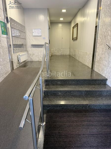 Foto b996ae0b-9bf7-4f3e-a8d2-c8b474d3db7e. Pis amb calefacció a Ensanche Coruña (A)