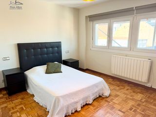 Location Appartement  Torre. Piso en plaza españa con vistas al puerto y a la ría.