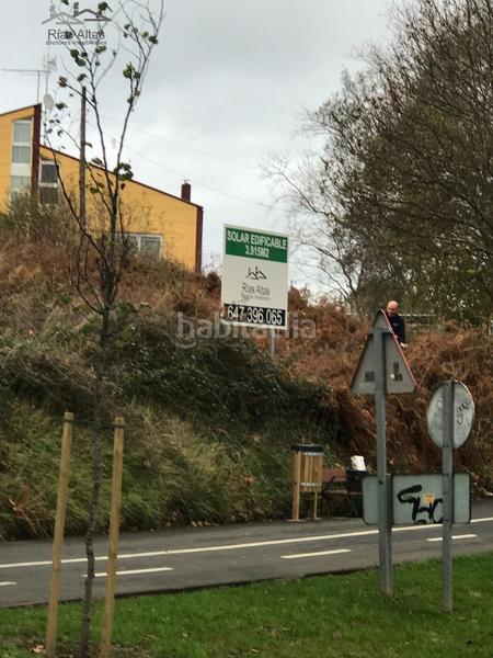 Foto f6ed656c-9649-4d3e-9794-439307f0ee18. Terreno residencial solar urbanizable en santa cruz en Oleiros