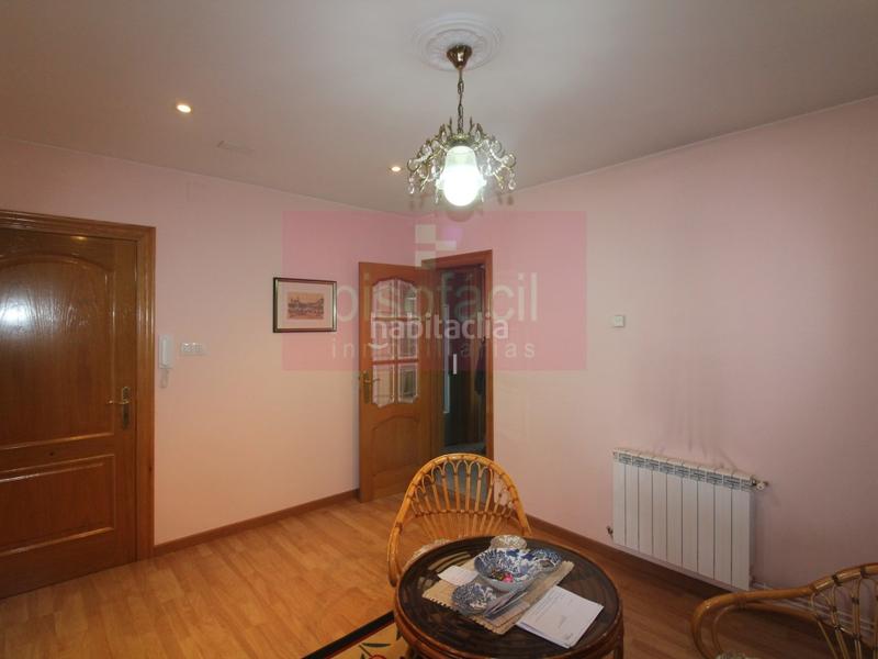 Foto 43d7399c-e658-4d71-8f33-547bf92b6a5a. Casa amb aparcament a A Milagrosa Lugo