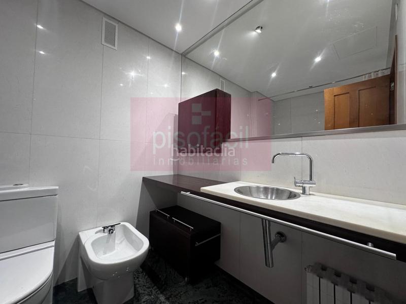 Foto 35f1655d-f64c-454e-aac2-e69b8ea70d99. Appartement avec parking dans Recatelo - O Carme Lugo