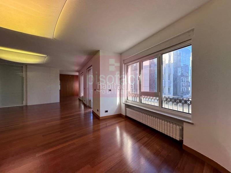 Foto 82b5820b-4ced-40bb-aa81-b75c9d707323. Appartement avec parking dans Recatelo - O Carme Lugo