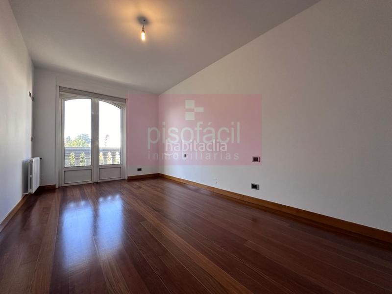 Foto b2876e64-1609-4fb3-9885-0edbe25ad2ff. Appartement avec parking dans Recatelo - O Carme Lugo