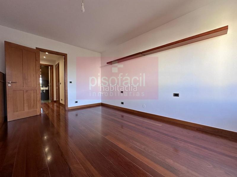 Foto dcde13a5-6acf-40d7-9e08-cc96ffb1024e. Appartement avec parking dans Recatelo - O Carme Lugo