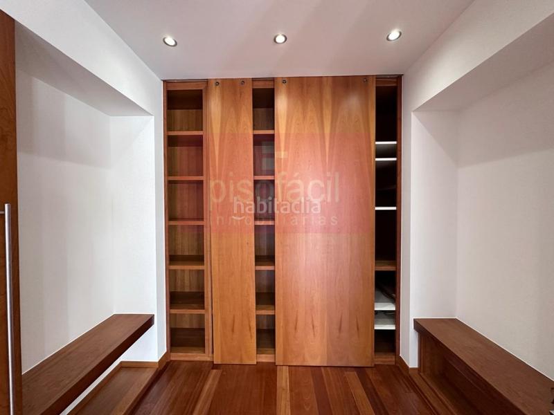 Foto e2af0fbe-dd75-4aa5-8199-630dfe4192c8. Appartement avec parking dans Recatelo - O Carme Lugo