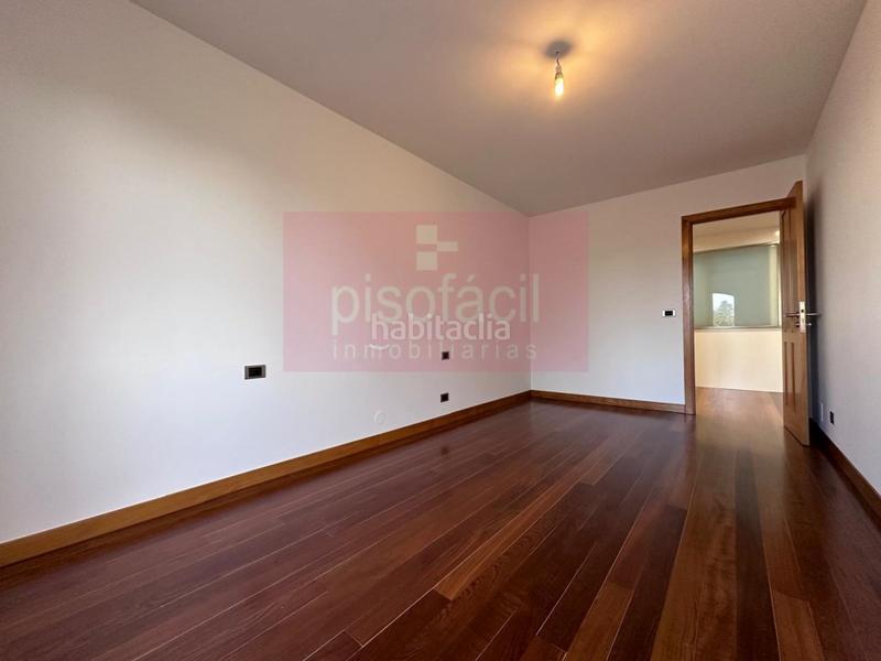 Foto eec5bc47-8bed-4128-8b25-7515b35c5867. Appartement avec parking dans Recatelo - O Carme Lugo