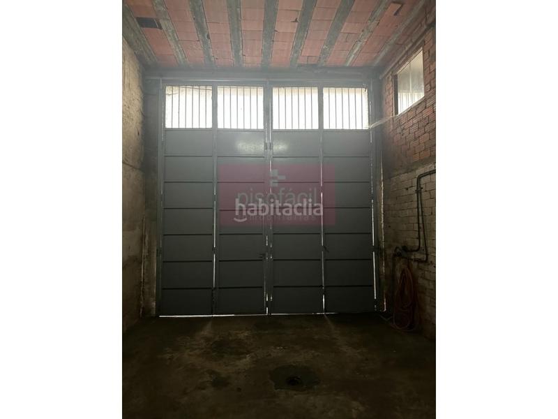 Foto b0664258-c479-4ec9-882d-b3e77da1ef71. Local comercial bajo comercial venta en A Piriganlla - Albeiros - Garabolos Lugo