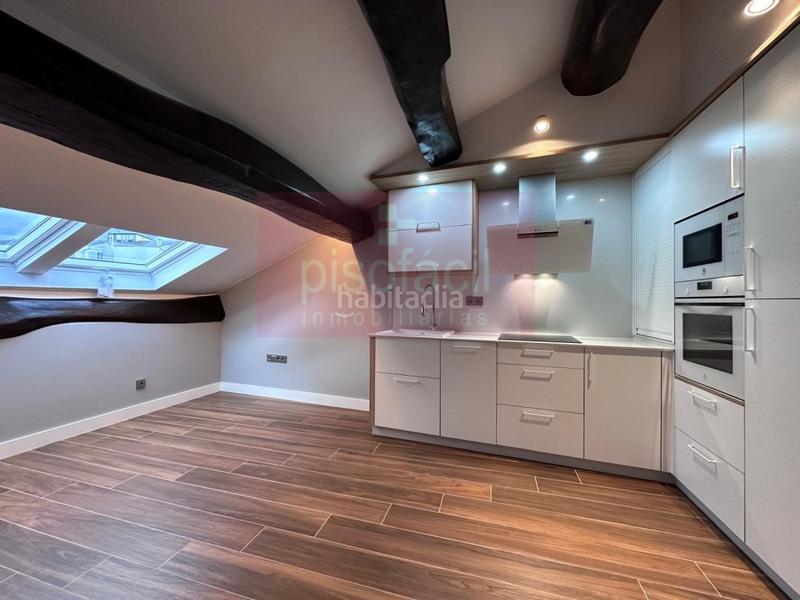 Foto d7b40ee1-7b8a-4094-9759-ed7d63307584. Appartement dans Centro - Recinto Amurallado Lugo