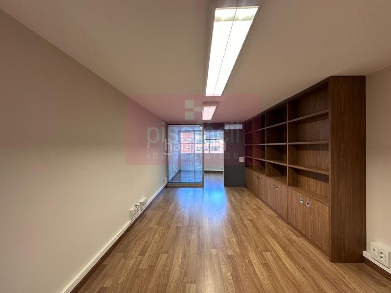 Foto 008546eb-edc4-4ace-96ff-1e6f2c813277. Rent office space in San Roque - As Fontiñas Lugo