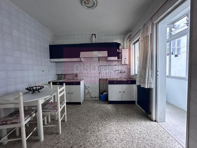 Foto 444ac7e8-00d0-493d-95d4-47cc716c55c3. Flat in A Milagrosa Lugo