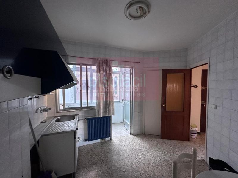 Foto 593eb360-4afb-4f66-93ca-2ddd32a898a8. Flat in A Milagrosa Lugo