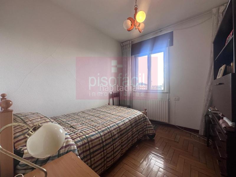 Foto 0578afbe-1e78-49ac-8ba1-51e4b1e06f07. Piso tú piso de tres dormitorios en zona céntrica y llana!! en Lugo