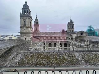 Casa a Centro - Recinto Amurallado. Tu casa familiar en pleno centro y a tu medida!