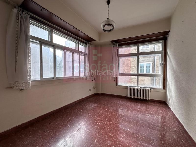 Foto 31b7842b-455b-4a51-83d9-0aee0b520567. Appartamento con parcheggio in Centro - Recinto Amurallado Lugo