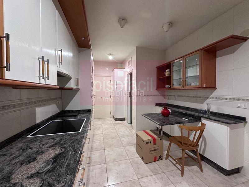 Foto 3e1f7a20-51a6-40af-af04-03d4bb6aeca6. Appartamento con parcheggio in Centro - Recinto Amurallado Lugo