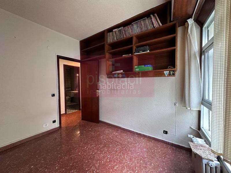 Foto ec6a5198-b9cb-470a-9479-d077f8d898d3. Appartamento con parcheggio in Centro - Recinto Amurallado Lugo