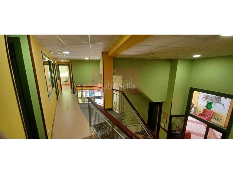 Foto 52b0eb9b-5b7d-458b-bb4b-8c12cd6b2976. Affitto locale commerciale in Residencia - Abella Lugo