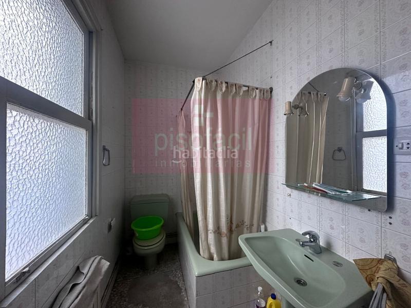 Foto 458e1dfd-9545-4e6b-ab01-e5dcc3f4b8d2. Pis a A Milagrosa Lugo