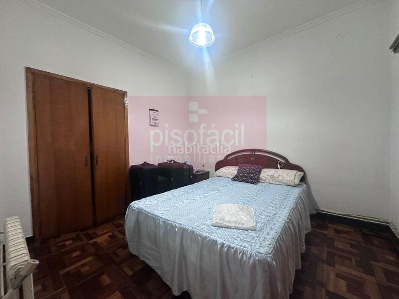 Foto 6714bbd2-8c10-48d1-b237-dc4ada5d1435. Pis a A Milagrosa Lugo