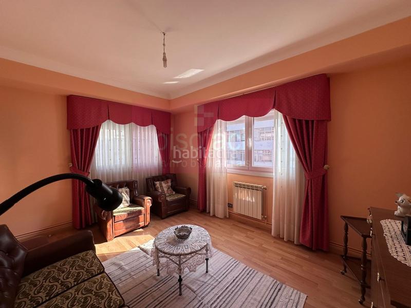 Foto 9737794a-a670-482f-8710-605c577b0410. Pis a Paradai Lugo