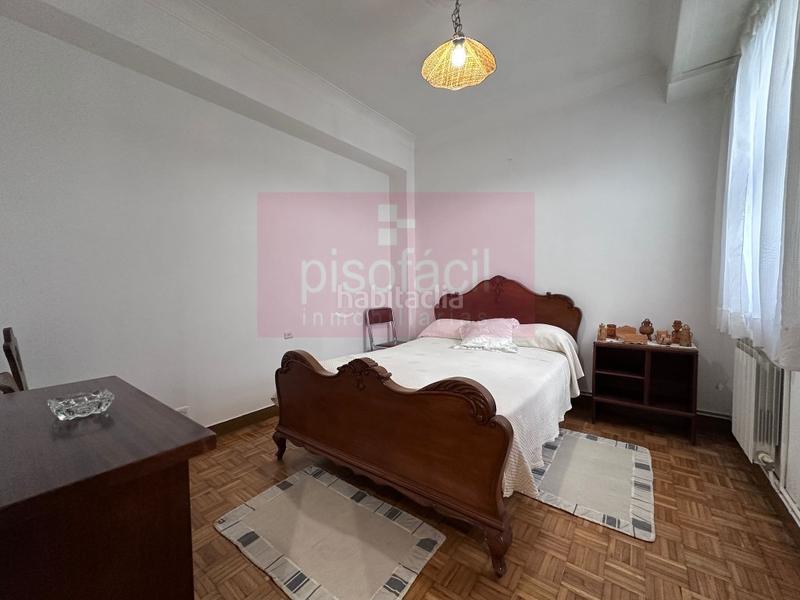 Foto f963372b-0101-4f67-8d65-409676fd10b6. Pis a Paradai Lugo