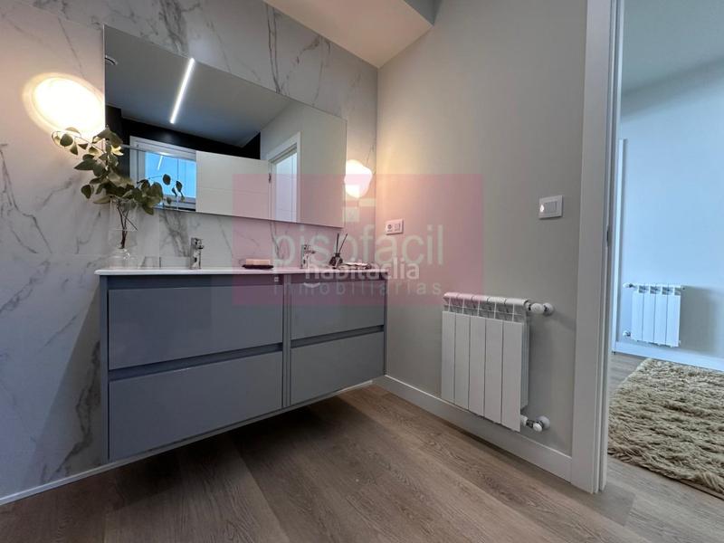 Foto 000aa4fe-aba4-4399-980a-68a6a5b48052. Etagenwohnung mit parking in Centro - Recinto Amurallado Lugo