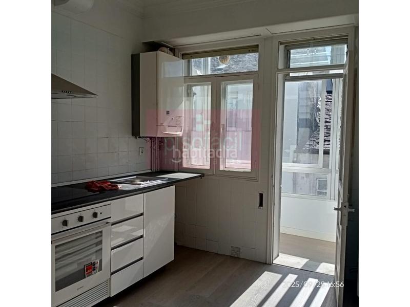 Foto 9642142a-a0f9-41c4-a095-4b33d2128725. Etagenwohnung in A Milagrosa Lugo