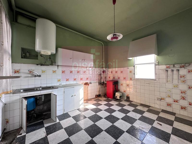 Foto 50cd5a03-f4bf-45ac-b397-9a6150f42936. Appartement dans A Milagrosa Lugo