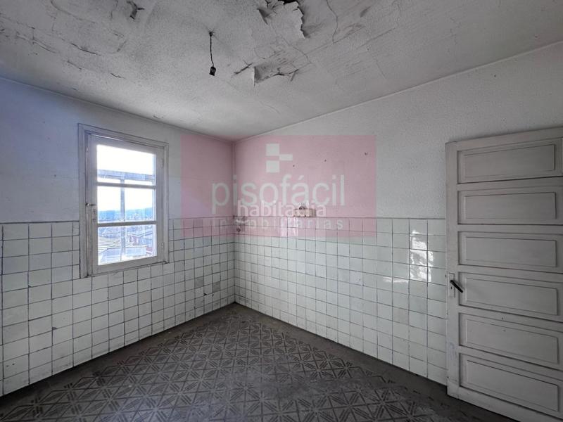 Foto 0731a180-d42e-4df9-b137-75f1aed15b2a. Pis a A Milagrosa Lugo