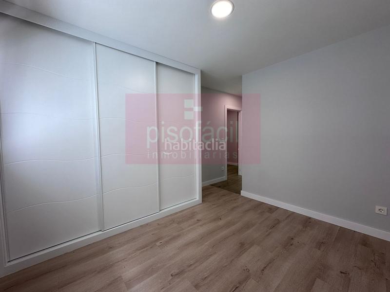 Foto b45f21e8-6b67-4873-82fd-42c52b7e0aaf. Pis amb aparcament a A Milagrosa Lugo